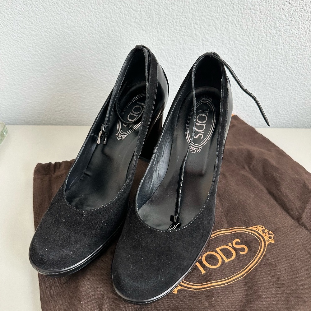 Tod's Heeled Ankle Strap Pumps